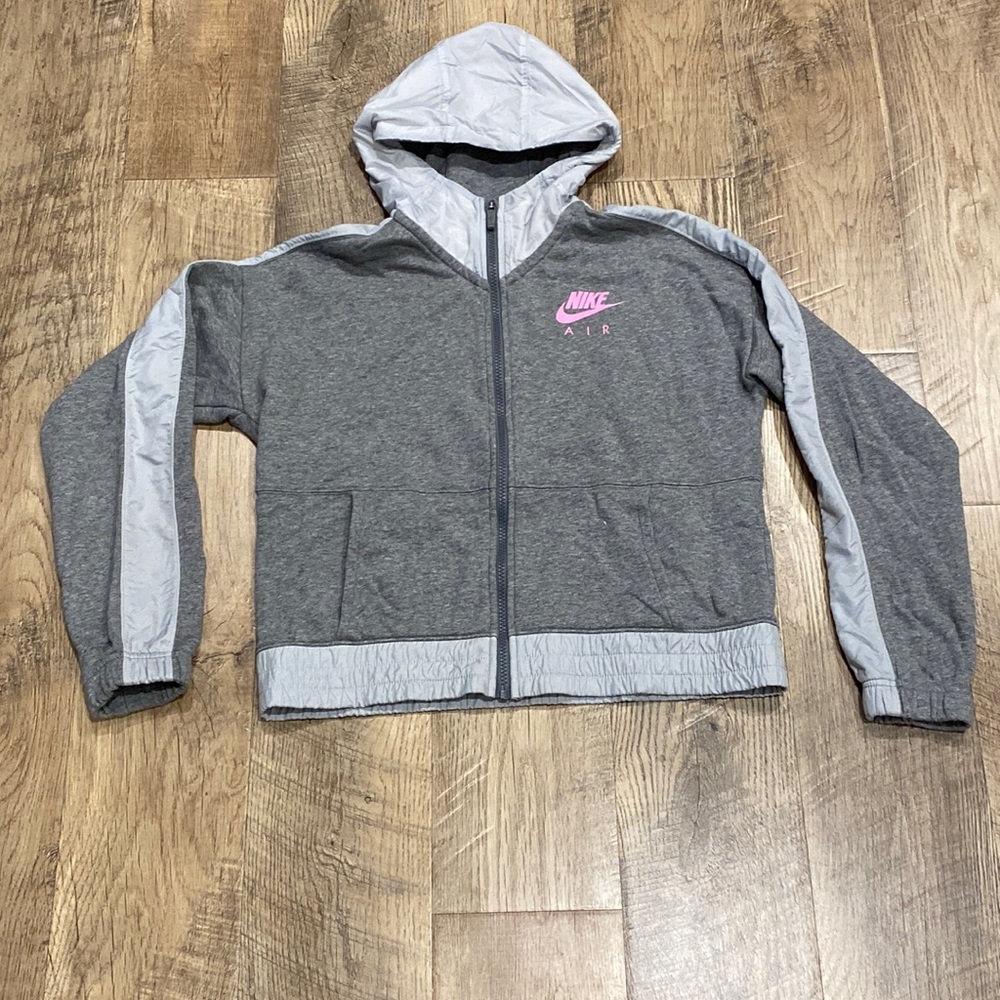 Nike Girls zip up hoodie size XL.